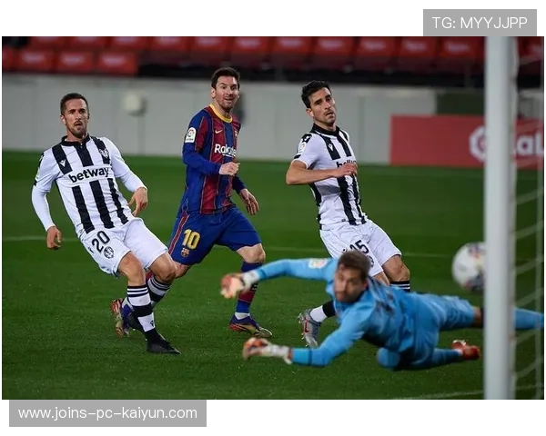 巴塞罗那传控训练新突破:引入对抗模拟课程塑造未来战斗力